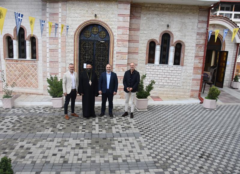 Ολοκληρώθηκε το πλακόστρωτο στην Εκκλησία του Αγίου Δημητρίου Νάουσας