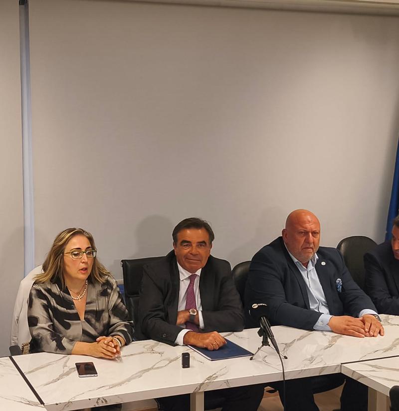 Στέλλα Αραμπατζή: «Σταθερά δίπλα στους πολίτες της Ημαθίας – Στο επίκεντρο η ανάπτυξη, οι υποδομές και ο πρωτογενής τομέας, κατά την επίσκεψη του κυβερνητικού κλιμακίου»