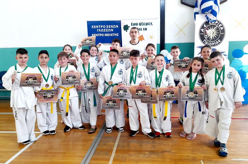 NAOUSSA TAEKWON-DO: ΑΓΩΝΙΣΤΙΚΗ ΑΥΛΑΙΑ ΜΕ 22 ΜΕΤΑΛΛΙΑ!