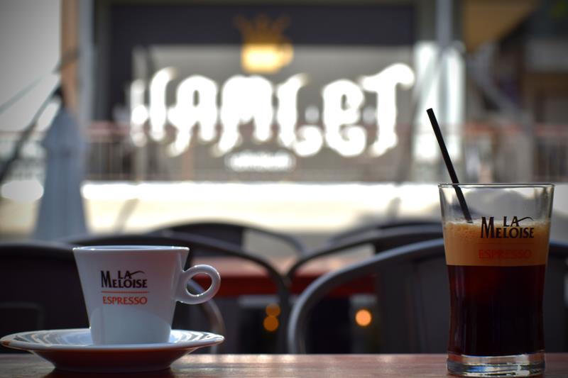  Hamlet sofistikafe: Κάθε γωνιά και μια ιστορία παρέα με τον αγαπημένο σας café 