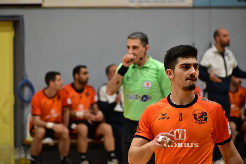 Σπουδαία νίκη επί των Βριλησσίων για τον Ζαφειράκη-Κλείδωσε την παραμονή στην Handball Premier