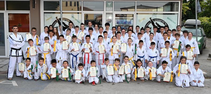 ΘΕΡΙΝΕΣ ΕΞΕΤΑΣΕΙΣ ΖΩΝΩΝ ΑΠΟ ΤΟ TAEKWON-DO ΤΗΣ ΝΑΟΥΣΑΣ 