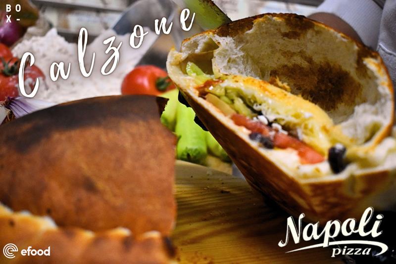 Απολαυστικά Calzone από την pizza Napoli