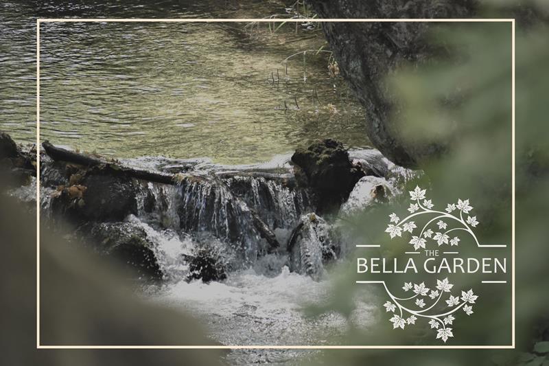 Η απόλαυση του καλοκαιρινού άλσους του Αγίου Νικολάου στο The Bella Garden