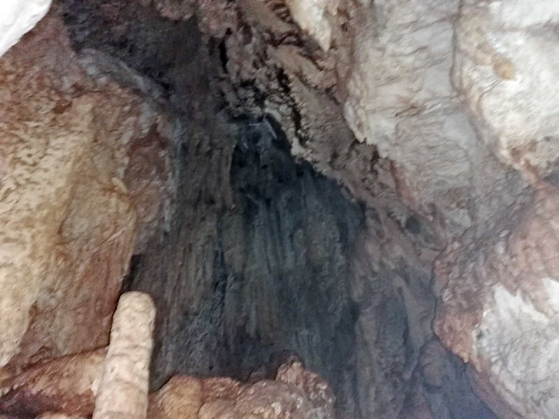 Σπήλαιο «40 Κάμαρες»