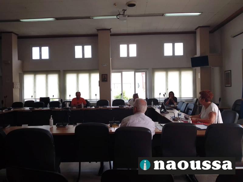 Η έκθεση πεπραγμένων της Οικονομικής Επιτροπής και ο απολογισμός του 2021 του δήμου Νάουσας 