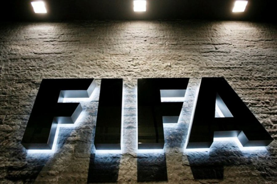 FIFA: Σκέψεις για καθιέρωση και τρίτης μεταγραφικής περιόδου