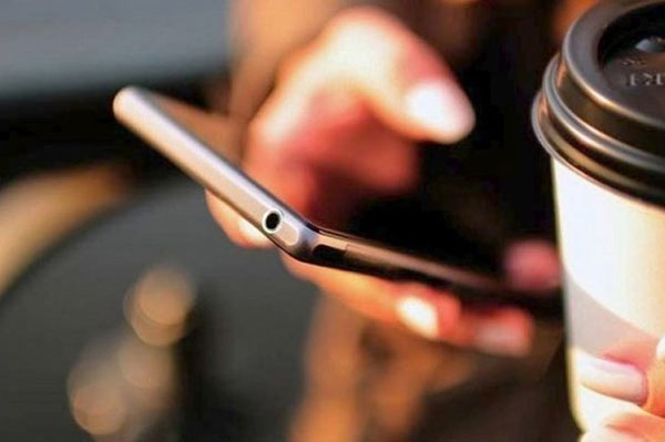 Κορωνοϊός: Σταδιακή η κατάργηση των sms για τις μετακινήσεις