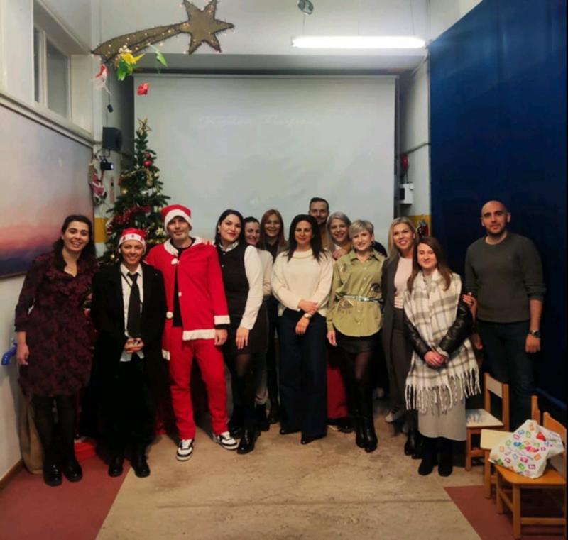 Χριστουγεννιάτικες επισκέψεις της Αντιδημάρχου Παιδείας σε εκπαιδευτικές μονάδες ειδικής αγωγής του Δήμου Νάουσας